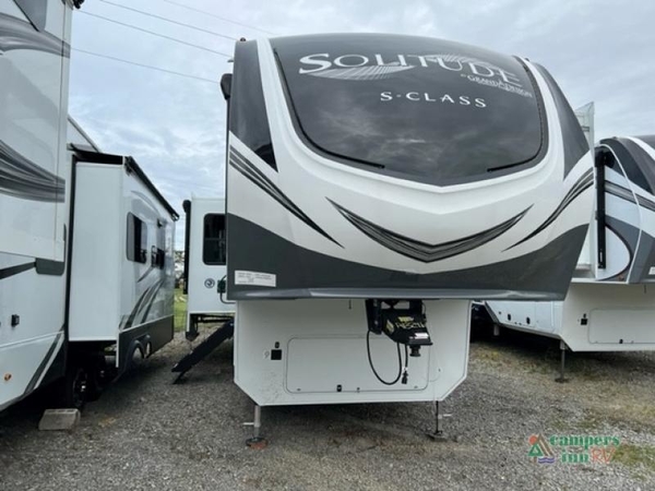 Photo of RV