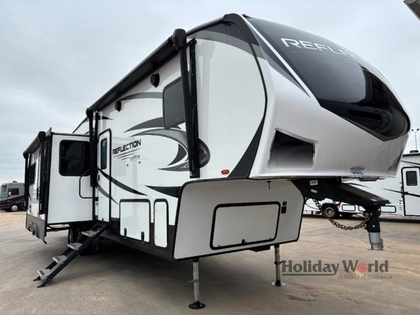 Photo of RV