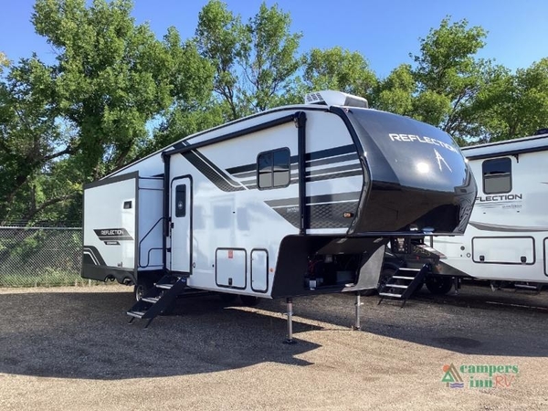 Photo of RV